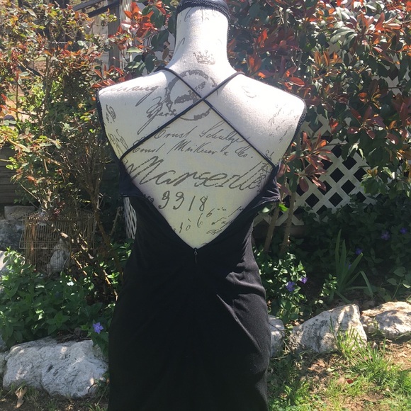 Beautiful evening/prom gown - Picture 4 of 8